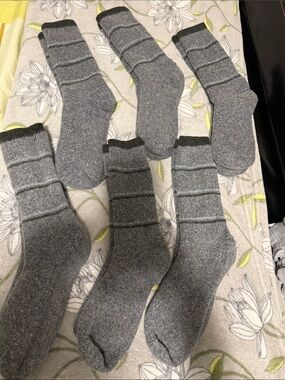 Lot of Men's Thermal Crew Socks - Gray (6-Pack)